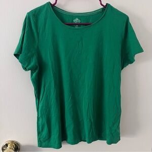 St. John’s Bay Kelly Green Essential Tee Women’s XL